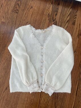 Sezane heloise sweater xs euc Lace-Trim V-Neck Women's Sweater Cardigan - Cream